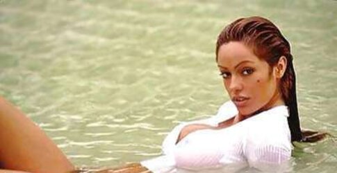 I Like Titts Puffies Cameltoes and prominent Persons