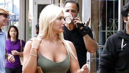 I Like Titts Puffies Cameltoes and prominent Persons