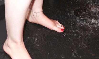 Wifes GORGEOUS shower humid soles sole crimson toes