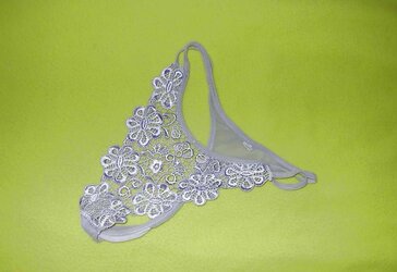G-Strings strings de Sylvie