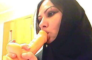 Jamila from UAE