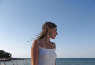 Nips - Pokies - Bare-Chested - Downblouse