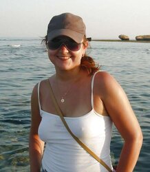 Nips - Pokies - Bare-Chested - Downblouse