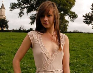 Nips - Pokies - Bare-Chested - Downblouse