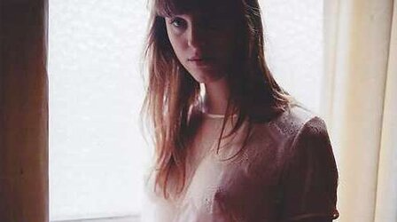 Nips - Pokies - Bare-Chested - Downblouse