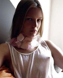 Nips - Pokies - Bare-Chested - Downblouse