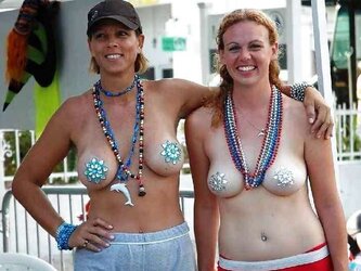 Mother or Daughter two Make your choice sate?