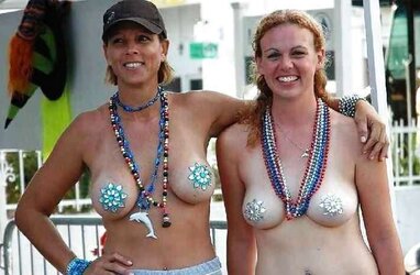 Mature Moms and Daughters pals