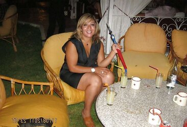 Tunisian Lady (mature and teenager fuckslut)