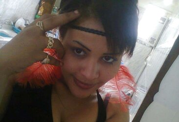 Tunisian Lady (mature and teenager fuckslut)