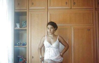 Arab sweetie