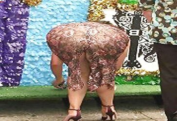 SUPER-FUCKING-HOT MOMS SLUTY SHOTS