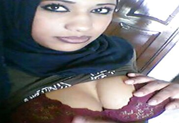 SUPER-FUCKING-HOT MOMS SLUTY SHOTS