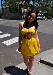 Uber-Sexy Asian Showcasing Outdoors