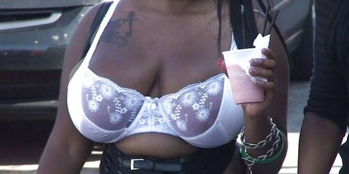 COME WATCH HUGE BRA-STUFFERS, ENORMOUS BRA-STUFFERS, JUGGS