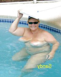 More photos of this married plumb pig i played with