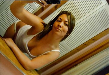 Lee-Mercy Dougherty aka Lee Dougherty - naked