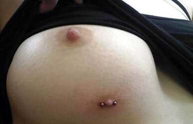 Piercings,mods,tattoos and sexyness