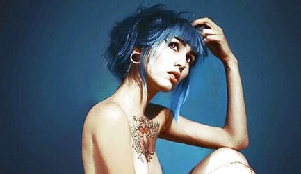 Piercings,mods,tattoos and sexyness