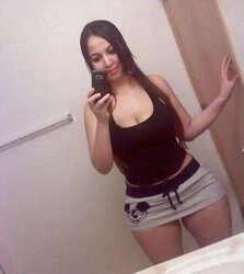 My fb buddy she hate possing