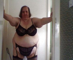 Granny Likes Ass-Fuck