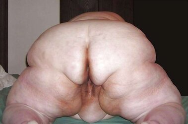 Granny Likes Ass-Fuck