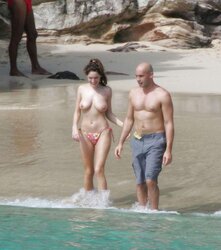 Kelly Brook Nude