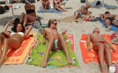 Nude beach 161.