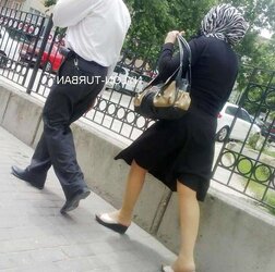 Sokakta (TURBAN-ETEK-10 CORAP-TERLIKLER)