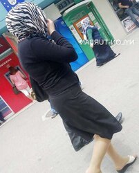 Sokakta (TURBAN-ETEK-10 CORAP-TERLIKLER)