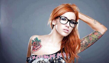 Tat models (chick) 15.