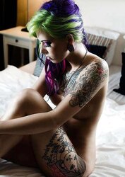 Tat models (chick) 15.