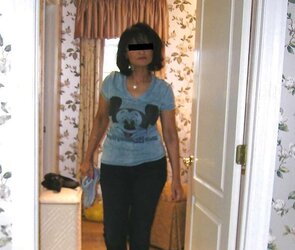 Arab can not determine what to wear