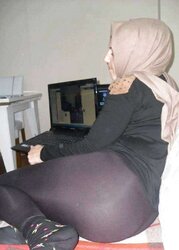 Arabian beotches