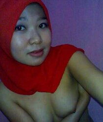 Sebelum Puasa lihatlah Istriku Bugil
