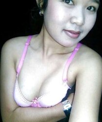 Sebelum Puasa lihatlah Istriku Bugil