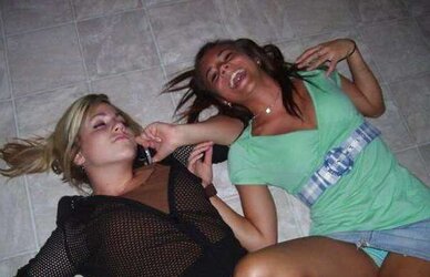 UPSKIRTS FOR REAL VOYEURS I