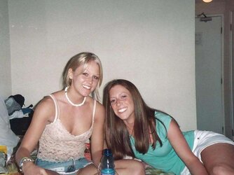 UPSKIRTS FOR REAL VOYEURS I
