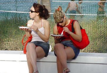 UPSKIRTS FOR REAL VOYEURS I