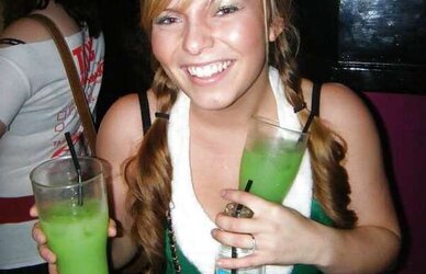 Ample Tit Tramp Damn