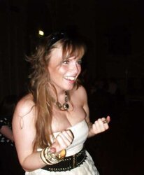 Ample Tit Tramp Damn