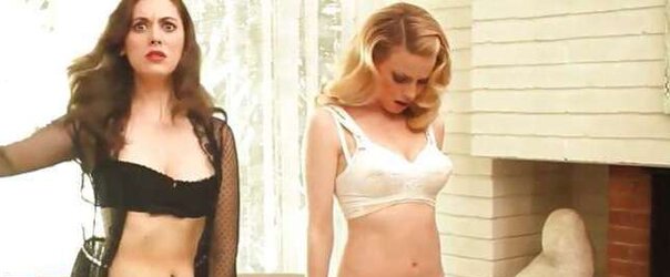 Gillian Jacobs Allison Brie - Mojitog