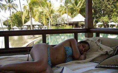 Desi femmes in swuimsuits