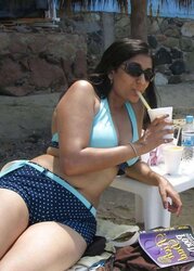 Desi femmes in swuimsuits