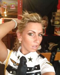 Hanka Poduskova FRESH