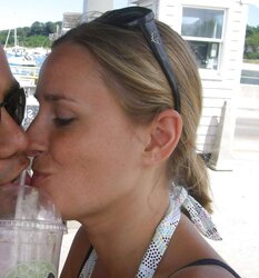 Revealing my sister! Comment, degrade