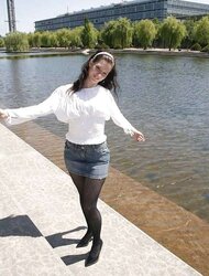 Hotlegs-mini-skirt honey