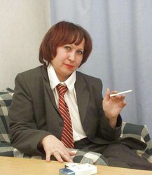2 mature Office Femmes