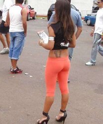 Leggings voyeur