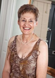 Mature Cutie - Dee